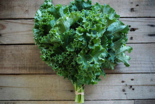 Green Curly Kale Bunch